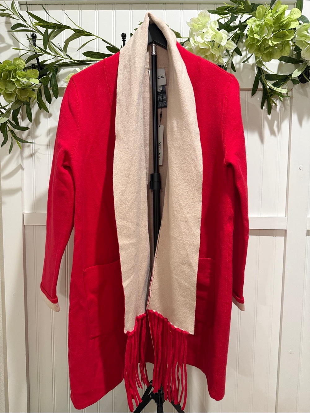 NWT! #1021 NIC+ZOE Red Cream Reversible OpenFront Poncho Cardigan w Scarf Fringe